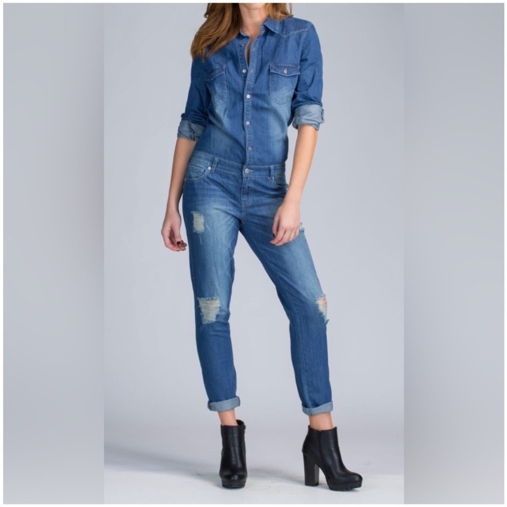 New SIGNATURE 8 Denim Jumpsuit Distressed Ripped Blue  Button Up M L